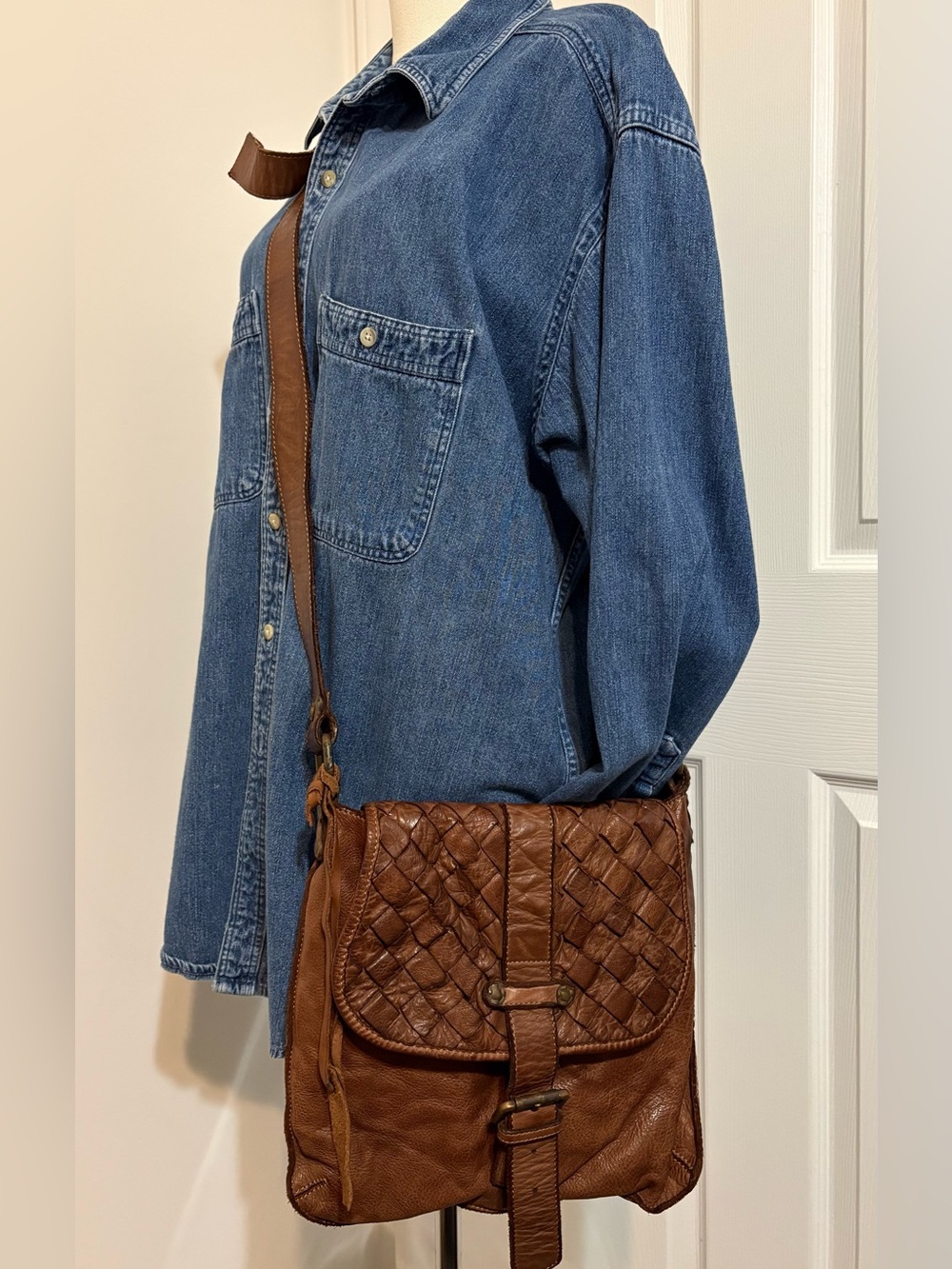 COVICO93 Brown Woven Leather Crossbody Bag